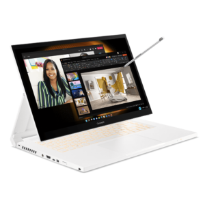 ConceptD 3 Ezel Pro Laptop | CC315-73P | White